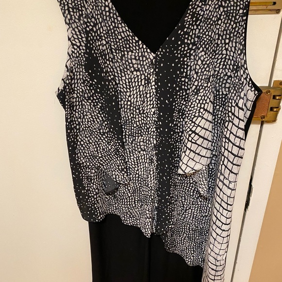 Hi lo printed blouse - Picture 1 of 6